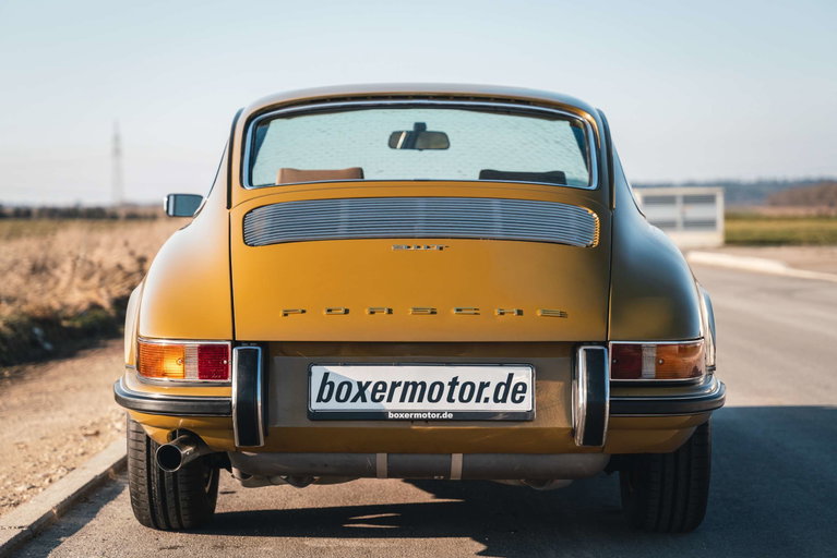 Porsche 911 T
