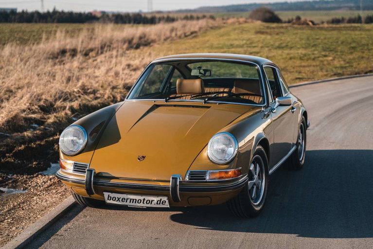 Porsche 911 T