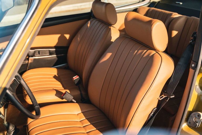 Porsche 911 T