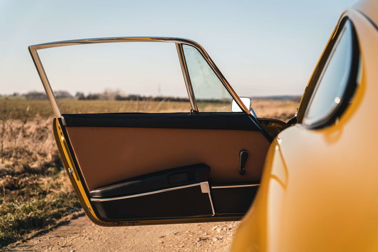 Porsche 911 T