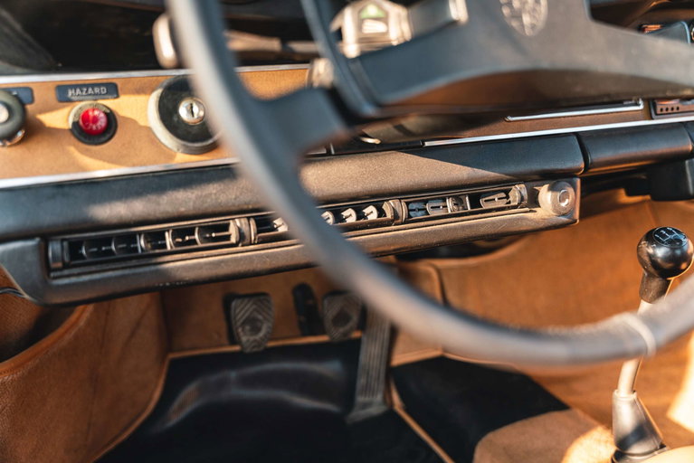 Porsche 911 T