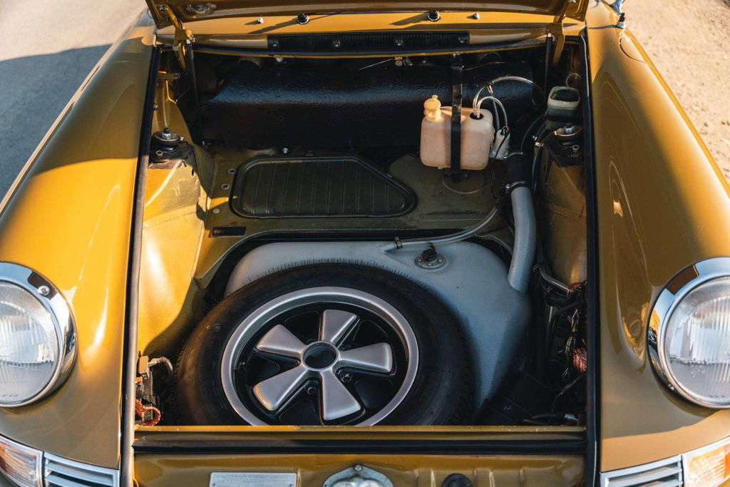Porsche 911 T