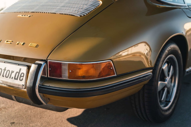 Porsche 911 T