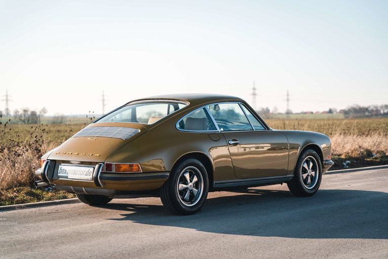 Porsche 911 T