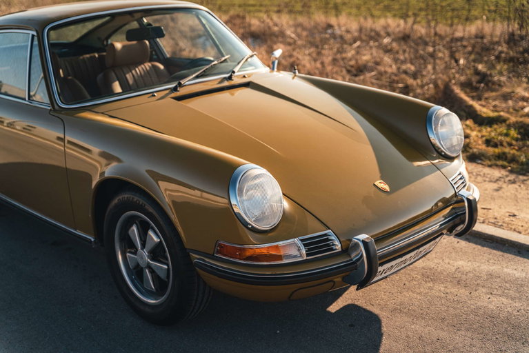 Porsche 911 T