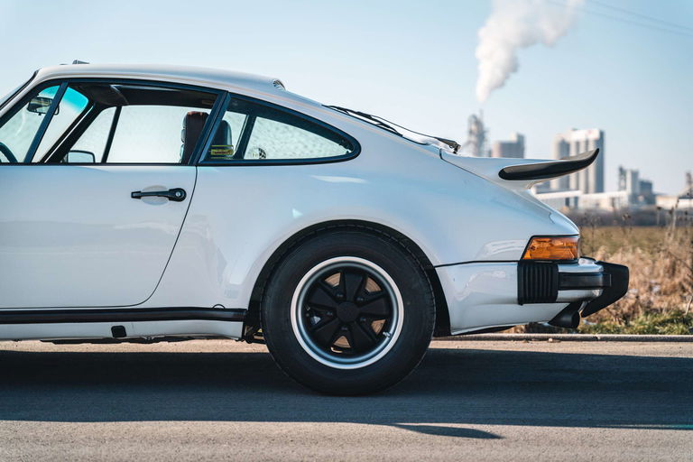 Porsche 911 Turbo 3.0