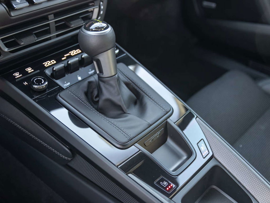 Porsche 992 GT3 Touring