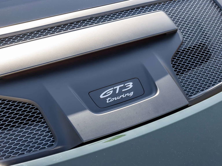 Porsche 992 GT3 Touring