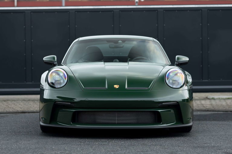 Porsche 992 GT3 Touring