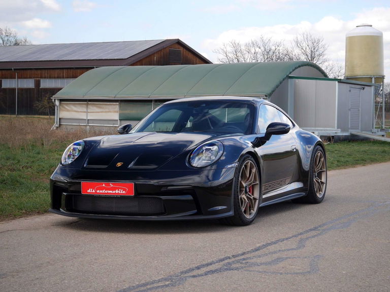 Porsche 992 GT3 Touring