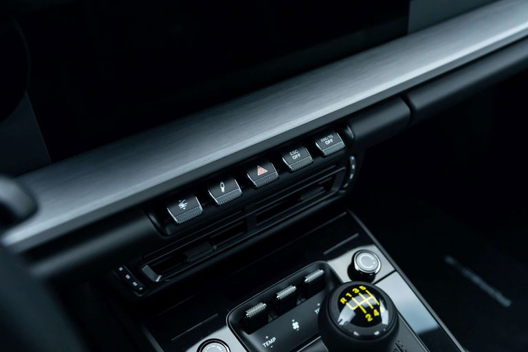 Porsche 992 GT3 Touring