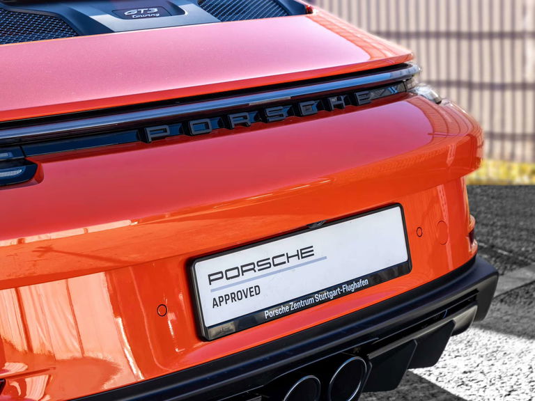 Porsche 992 GT3 Touring