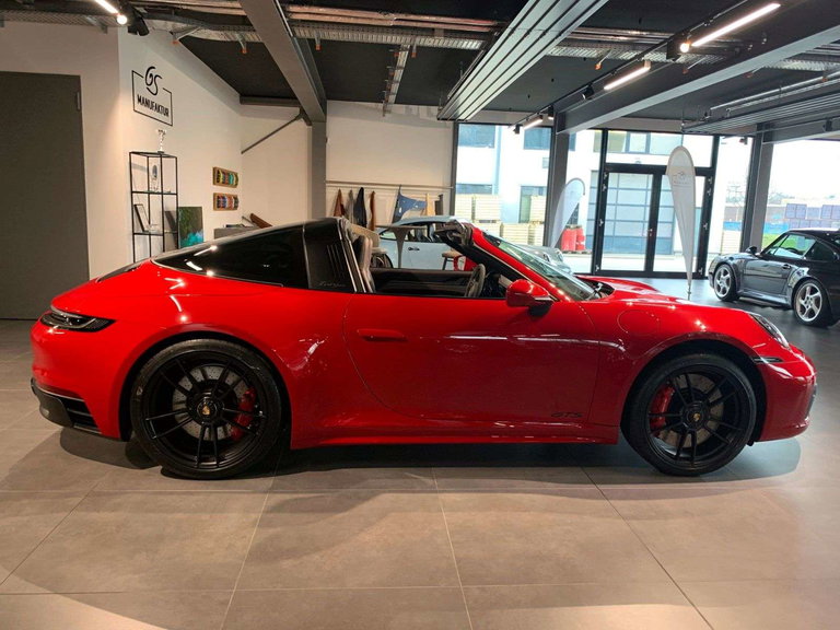 Porsche 992 Targa 4 GTS