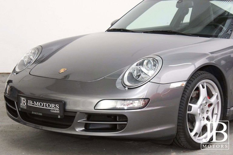 Porsche 997 Carrera 4