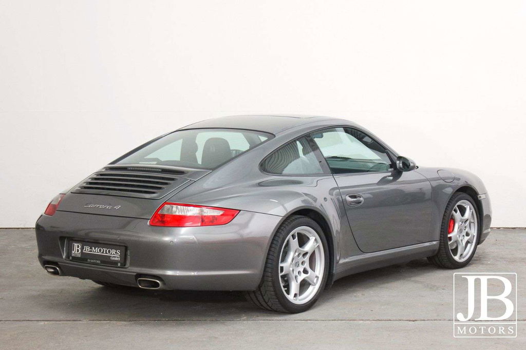 Porsche 997 Carrera 4
