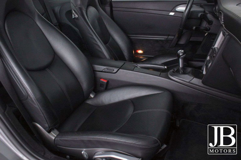 Porsche 997 Carrera 4