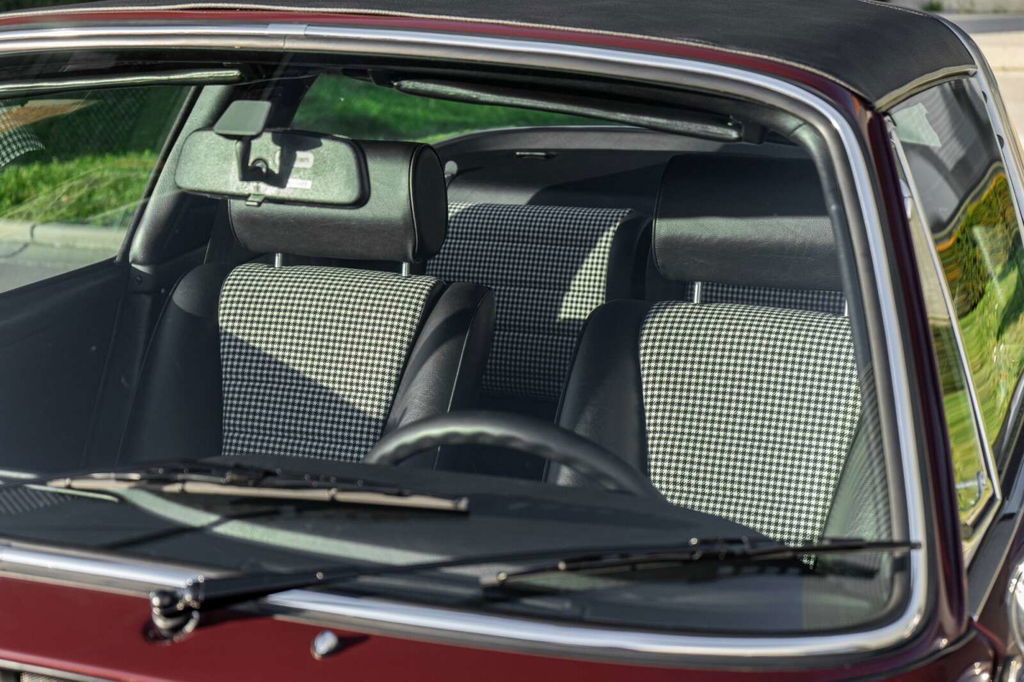 Porsche 911 S (F-Modell)