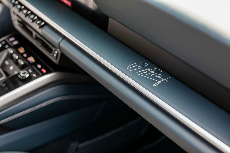 Porsche 992 Carrera 4S