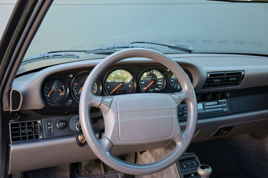 Porsche 964 Carrera 2