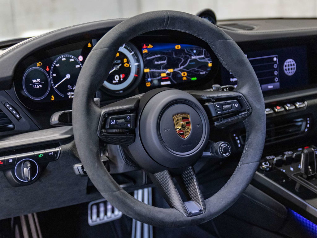 Porsche 992 Carrera GTS