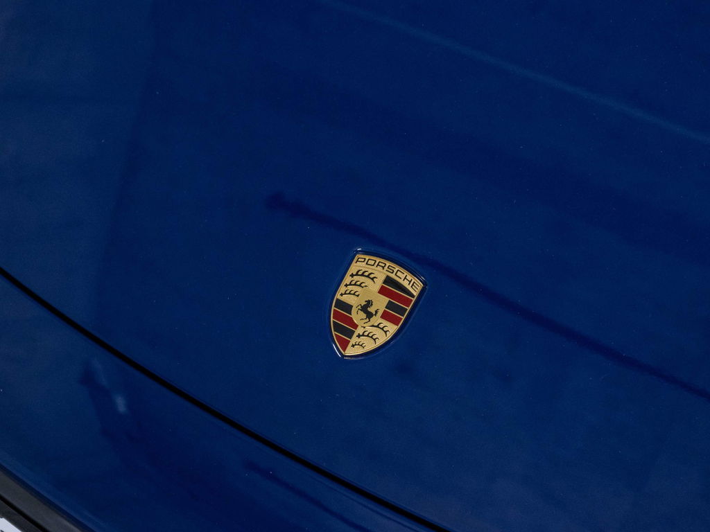 Porsche 992 Carrera GTS