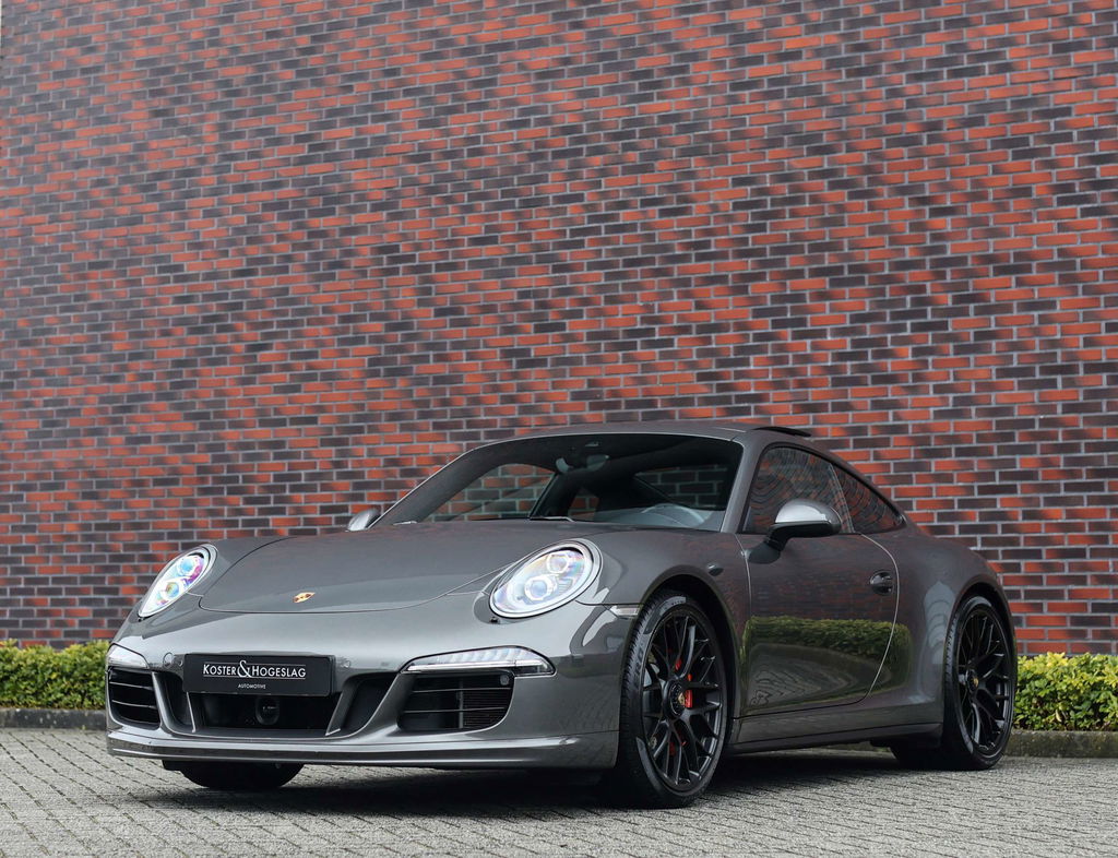 Porsche 991 Carrera 4 GTS