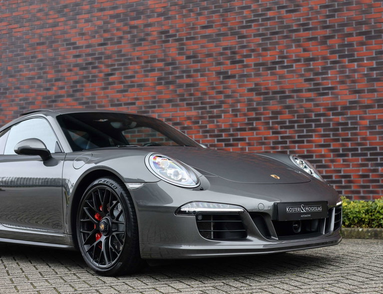 Porsche 991 Carrera 4 GTS