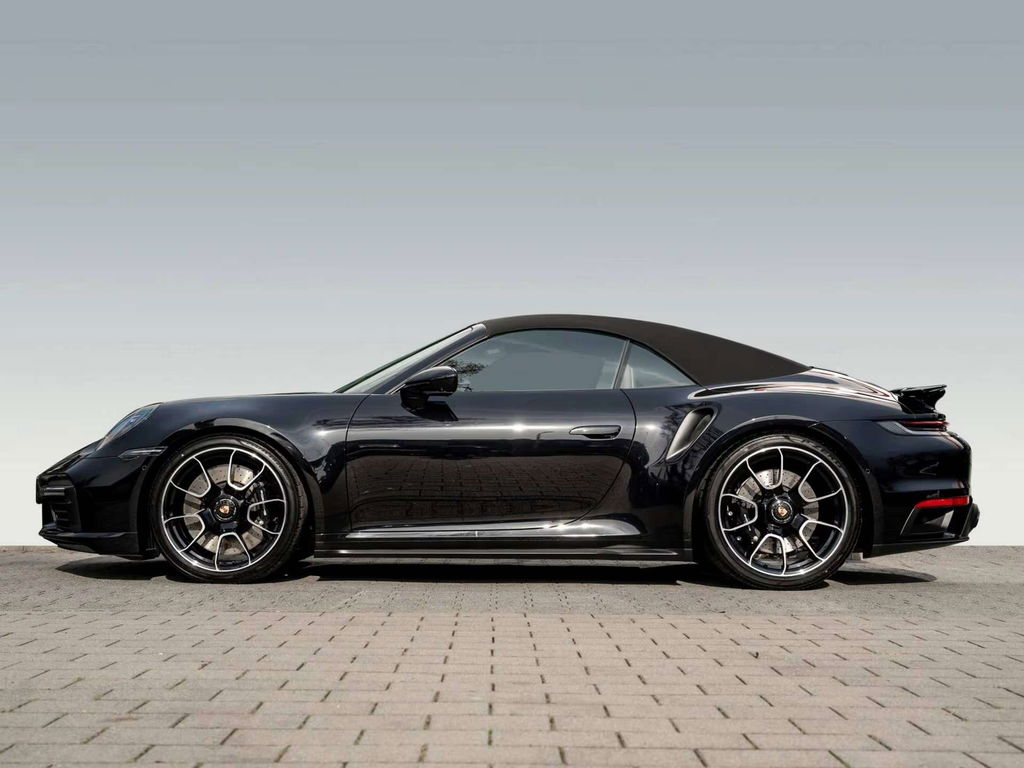 Porsche 992 Turbo