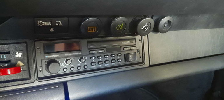 Porsche 911 Carrera 3.2 (US)