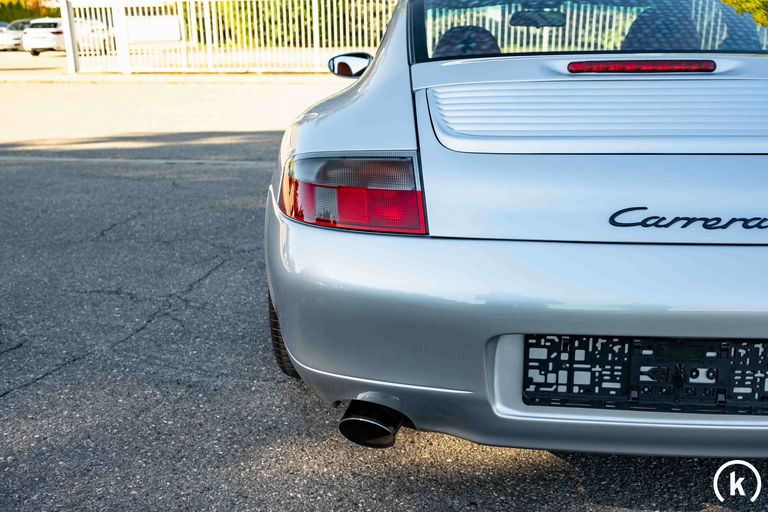 Porsche 996 Carrera