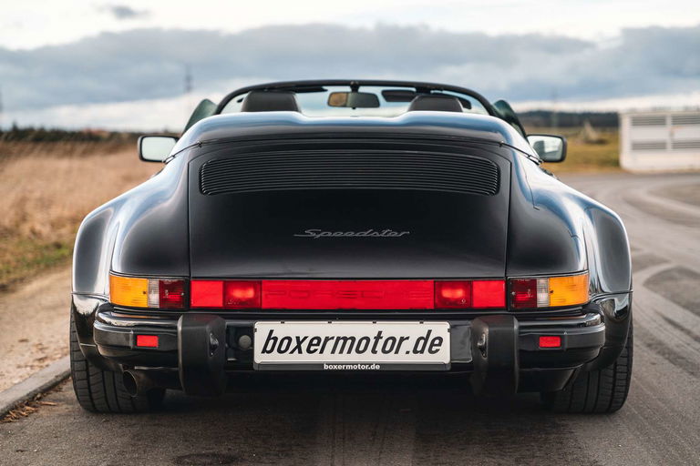 Porsche 911 Carrera 3.2 Speedster