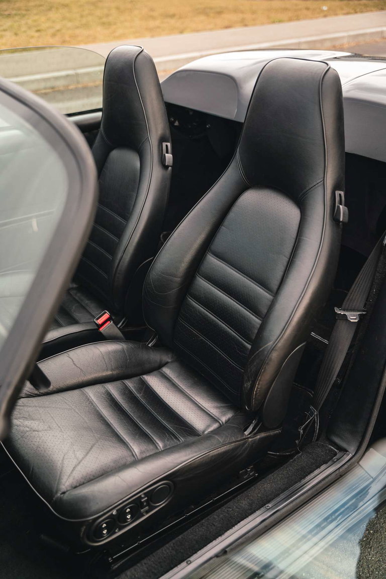 Porsche 911 Carrera 3.2 Speedster