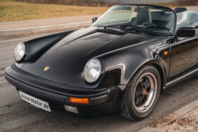 Porsche 911 Carrera 3.2 Speedster