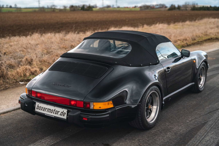Porsche 911 Carrera 3.2 Speedster