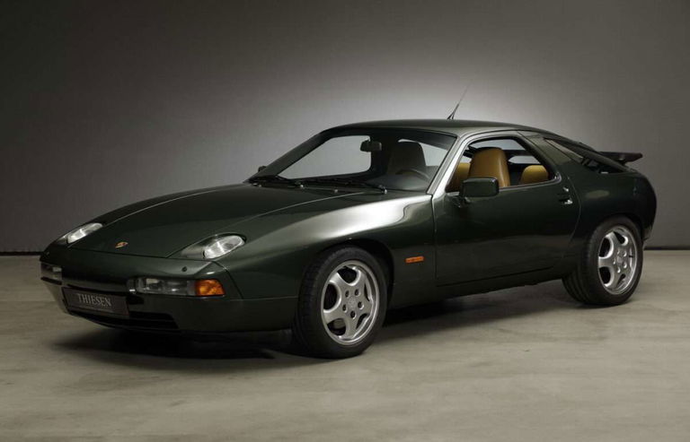 Porsche 928 S4