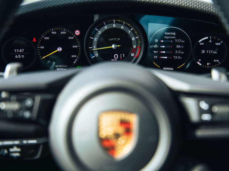 Porsche 992 GT3 Touring