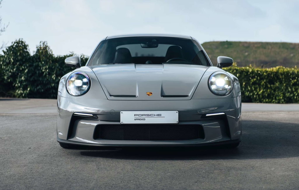 Porsche 992 GT3 Touring