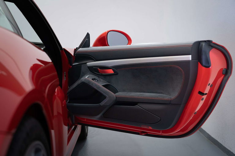 Porsche 981 Cayman GT4