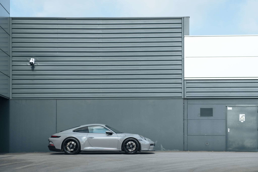 Porsche 992 GT3 Touring