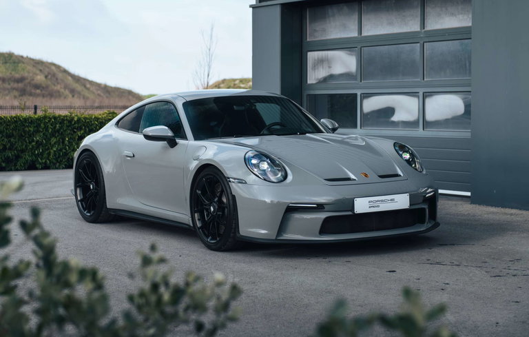 Porsche 992 GT3 Touring