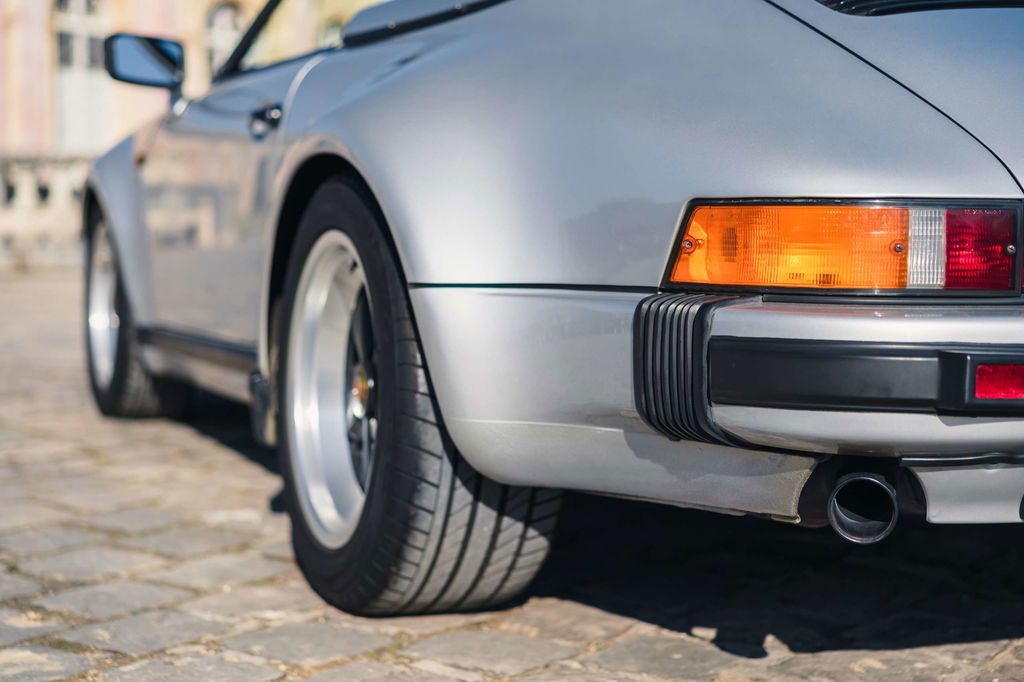 Porsche 911 Carrera 3.2 Speedster