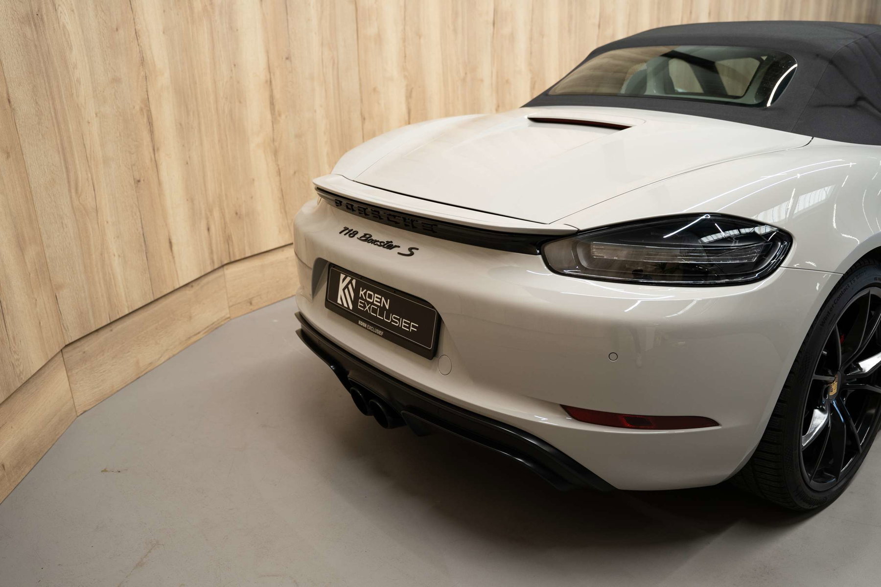 Porsche 718 Boxster S 2017 - elferspot.com - Marketplace for