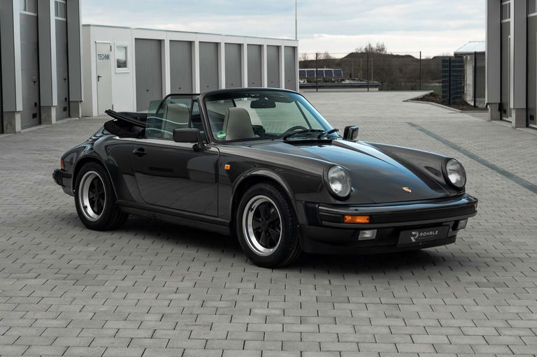 Porsche 911 Carrera 3.2