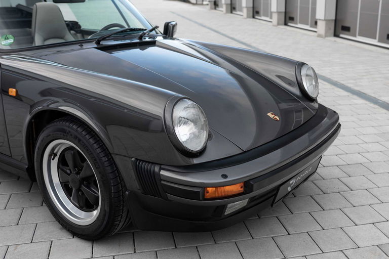 Porsche 911 Carrera 3.2