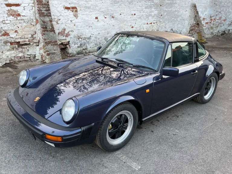 Porsche 911 Carrera 3.2