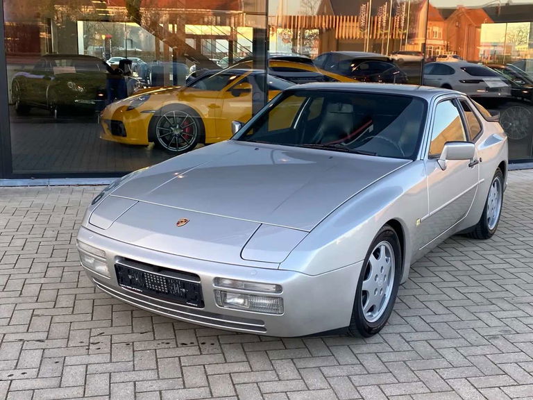 Porsche 944 Turbo Coupé