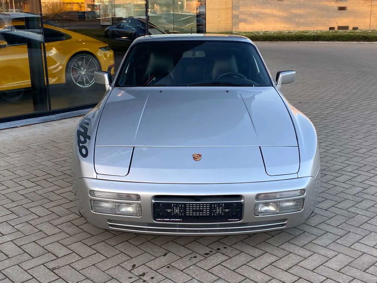 Porsche 944 Turbo Coupé