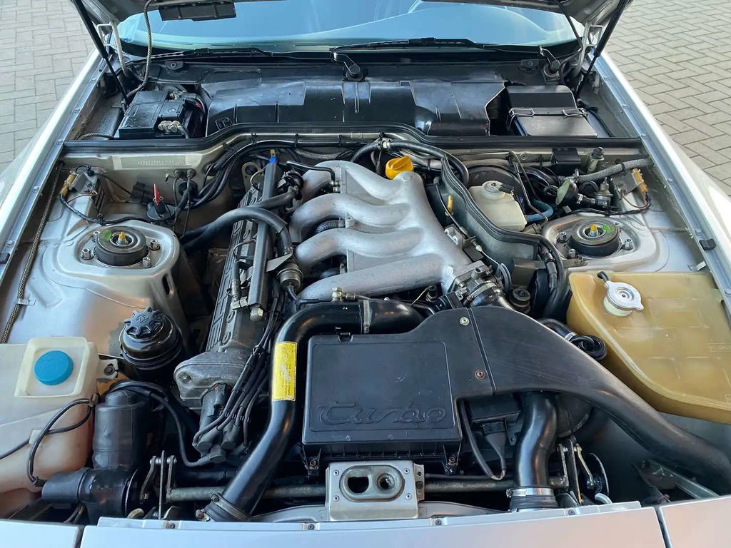 Porsche 944 Turbo Coupé