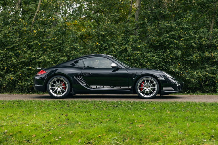 Porsche 987 Cayman R