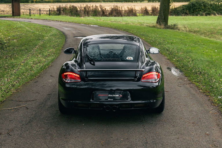Porsche 987 Cayman R